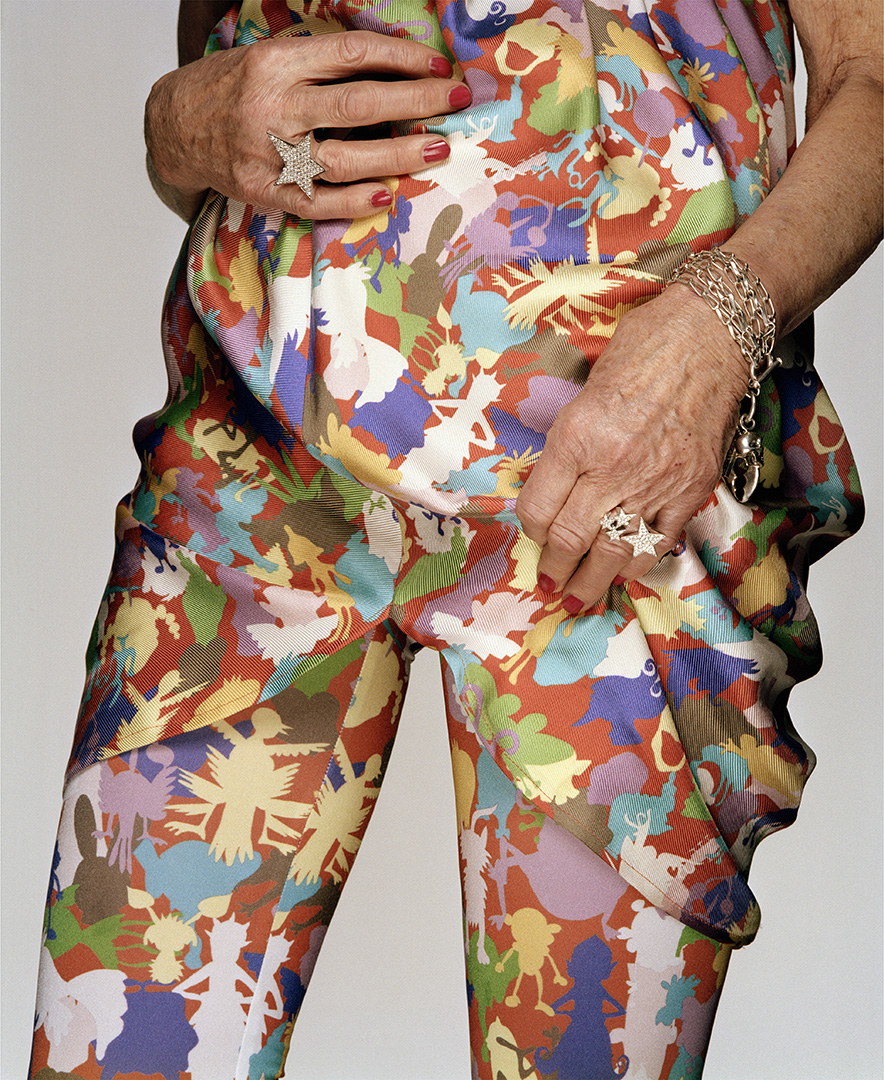 Vrij Ladies photographed by Jouk Oosterhof