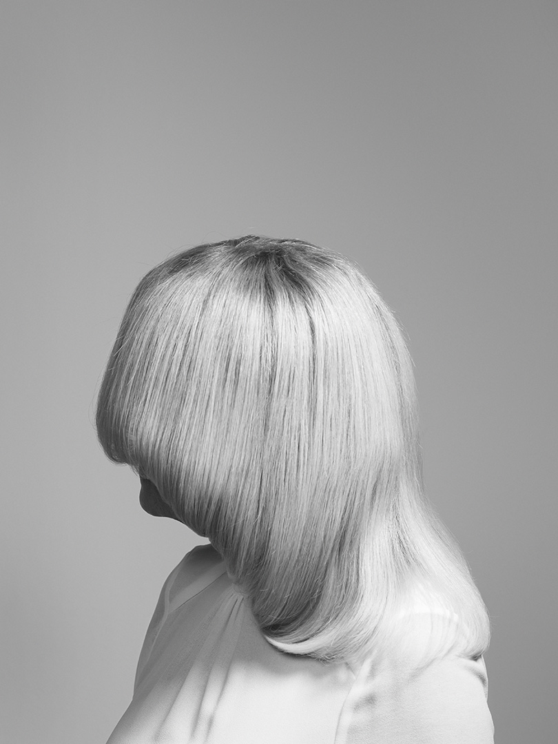 Vaginisme photographed by Jouk Oosterhof for LINDA