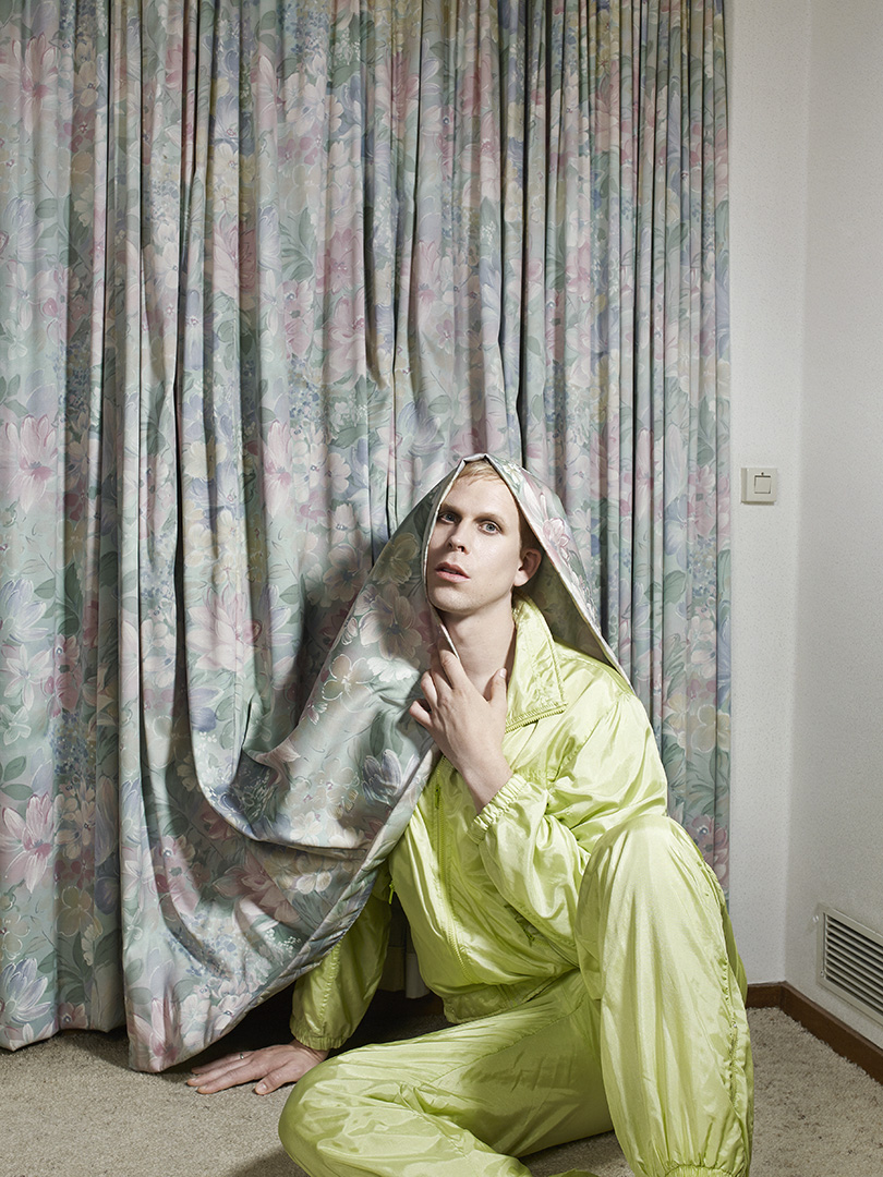 Rick Paul van Mulligen photographed by Jouk Oosterhof for de Volkskrant