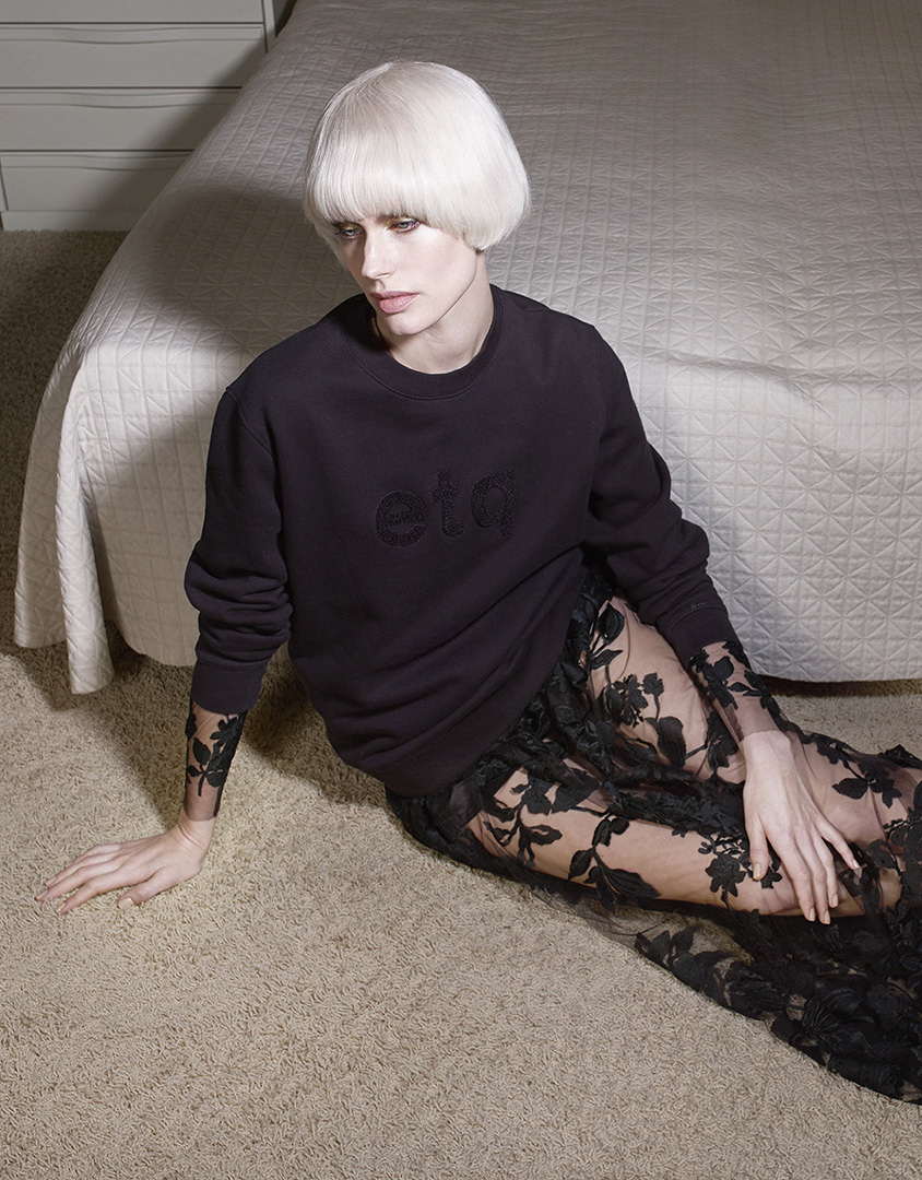 Waiting photographed by Jouk Oosterhof for Neo2